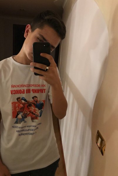 Фото девушка Кирилл