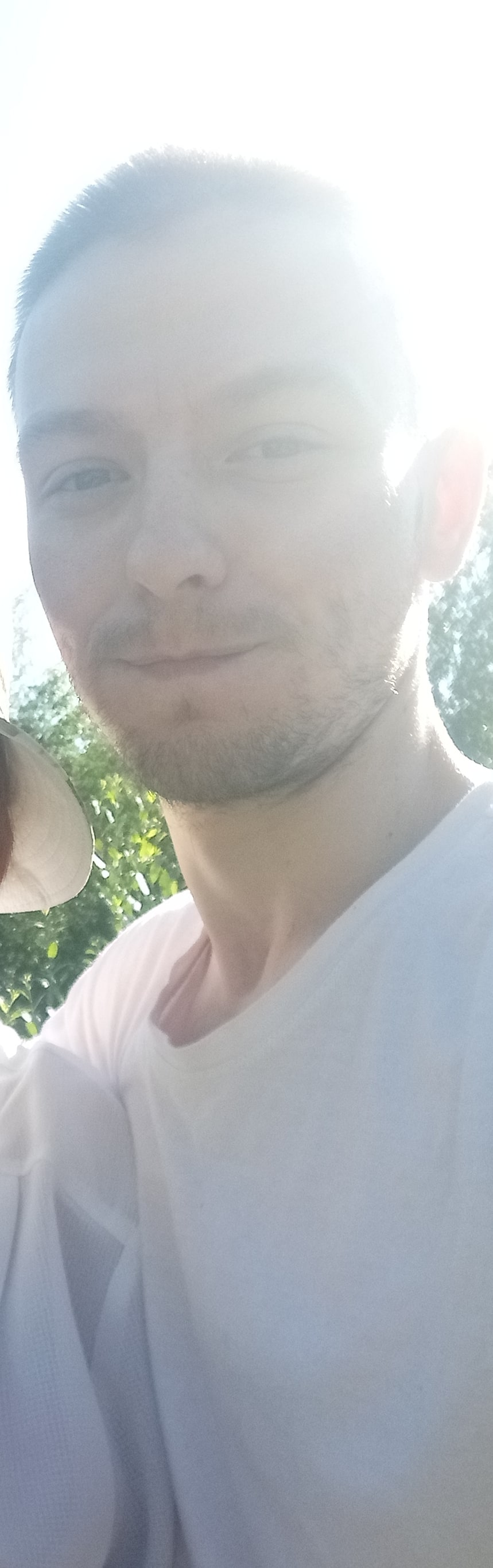 Знакомство. Фото. Нажмите, чтобы увеличить