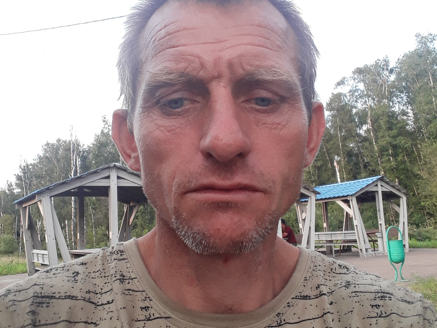 Знакомство. Фото. Нажмите, чтобы увеличить