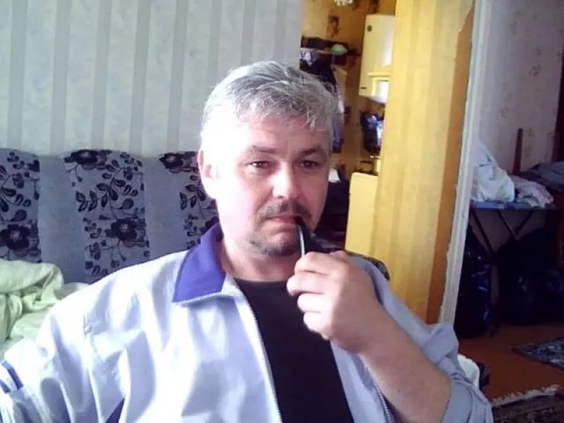 Знакомство. Фото. Нажмите, чтобы увеличить