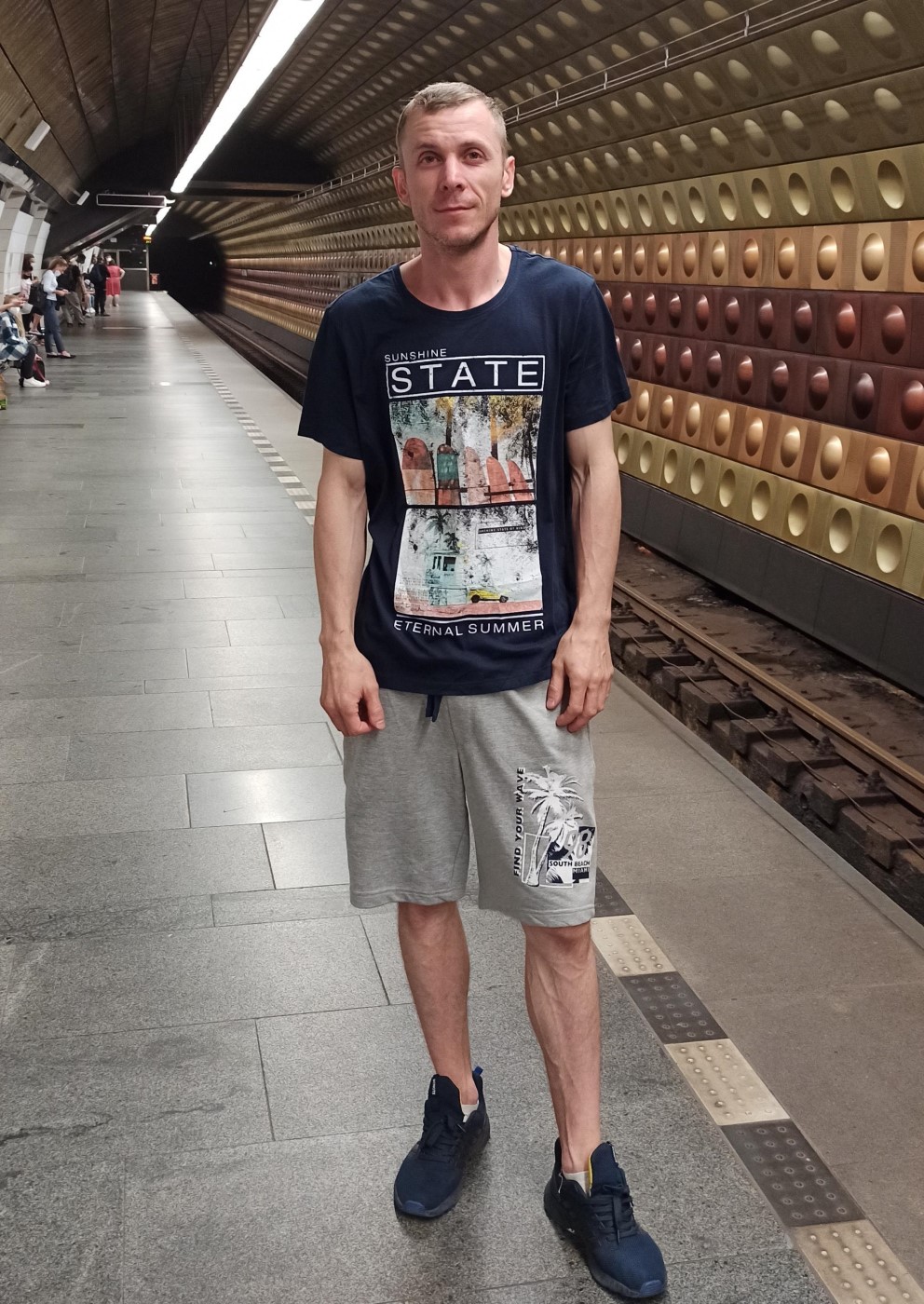 Знакомство. Фото. Нажмите, чтобы увеличить