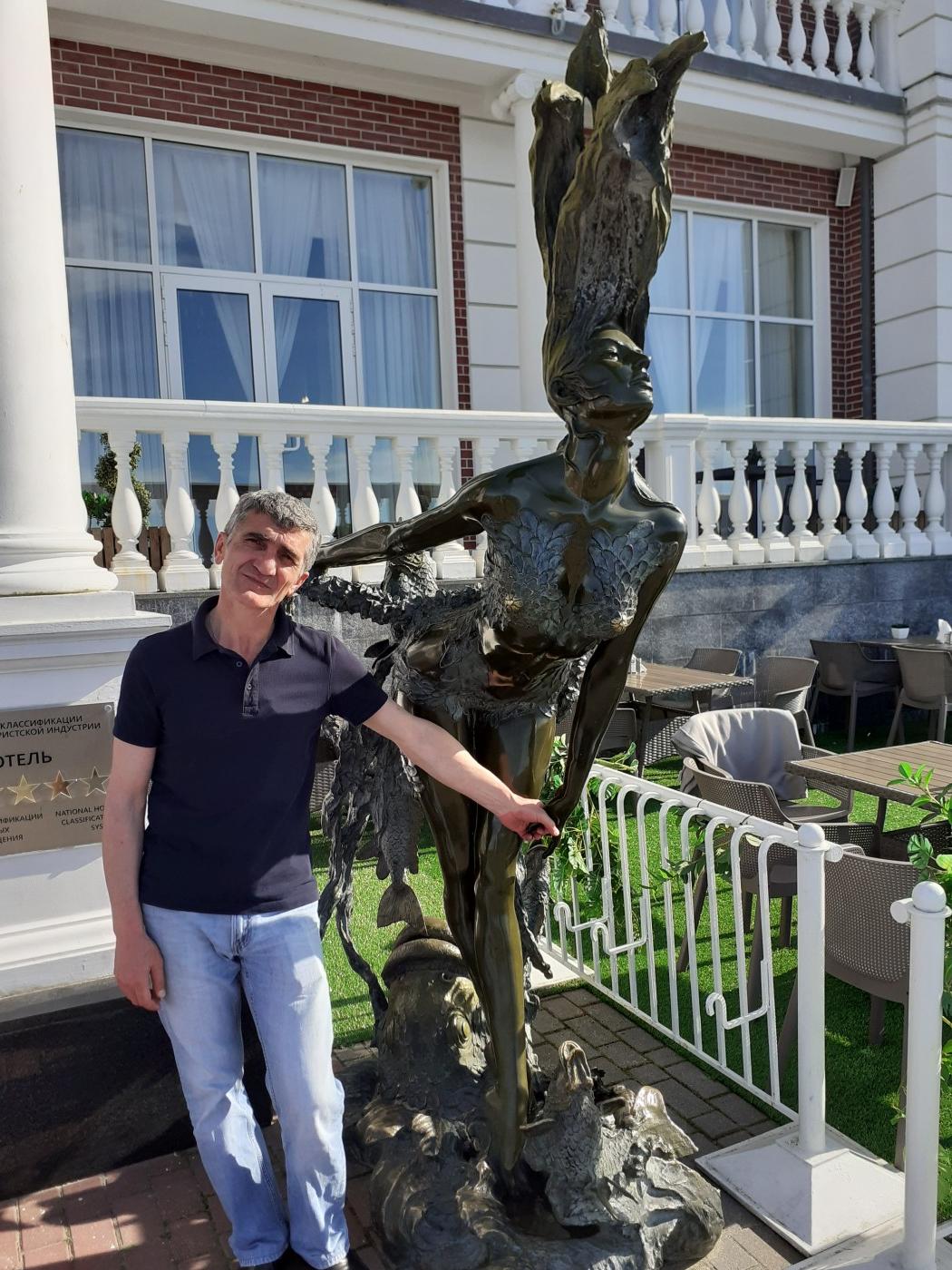 Знакомство. Фото. Нажмите, чтобы увеличить