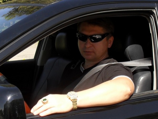 Знакомство. Фото. Нажмите, чтобы увеличить