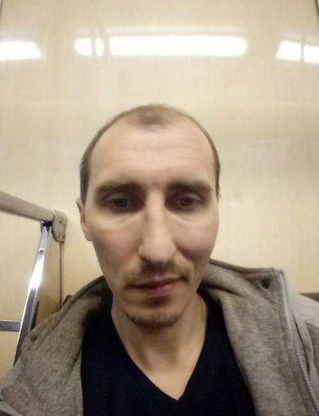 Знакомство. Фото. Нажмите, чтобы увеличить