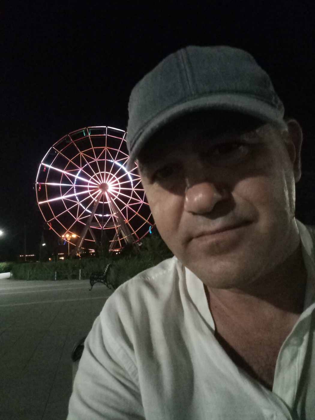 Знакомство. Фото. Нажмите, чтобы увеличить