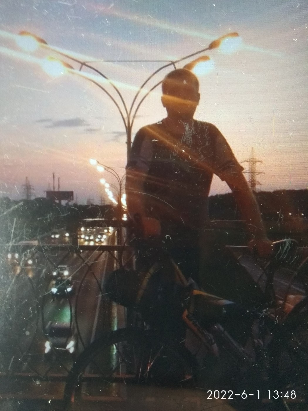 Знакомство. Фото. Нажмите, чтобы увеличить