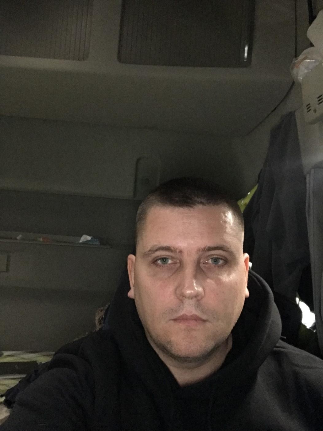 Знакомство. Фото. Нажмите, чтобы увеличить