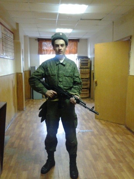 Знакомство. Фото. Нажмите, чтобы увеличить