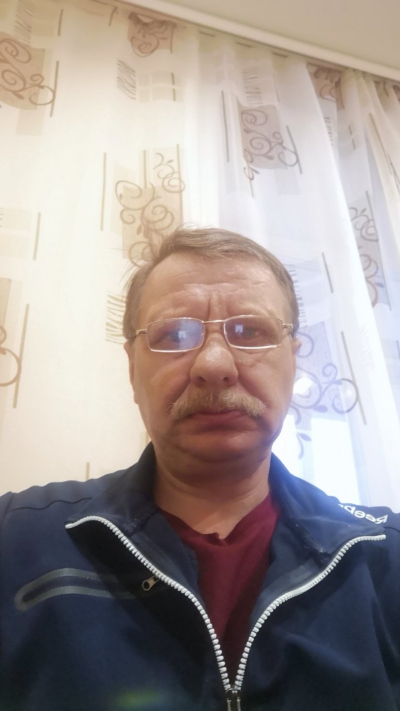 Знакомство. Фото. Нажмите, чтобы увеличить