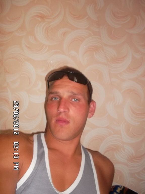 Знакомство. Фото. Нажмите, чтобы увеличить