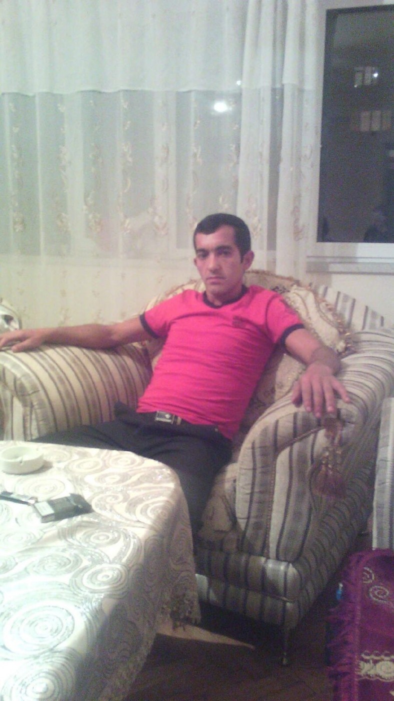 Знакомство. Фото. Нажмите, чтобы увеличить