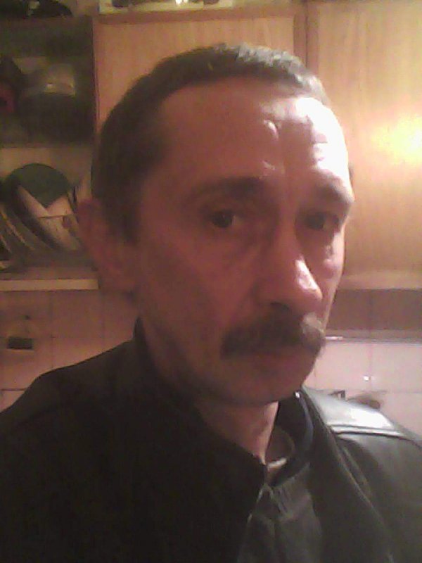 Знакомство. Фото. Нажмите, чтобы увеличить