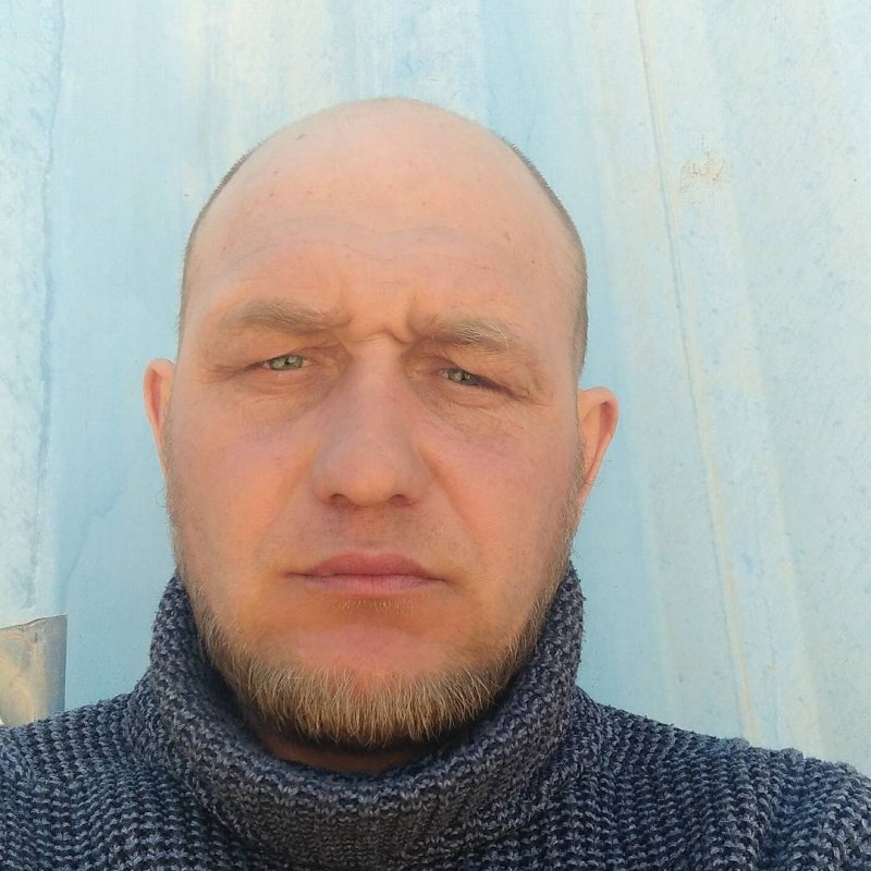 Знакомство. Фото. Нажмите, чтобы увеличить