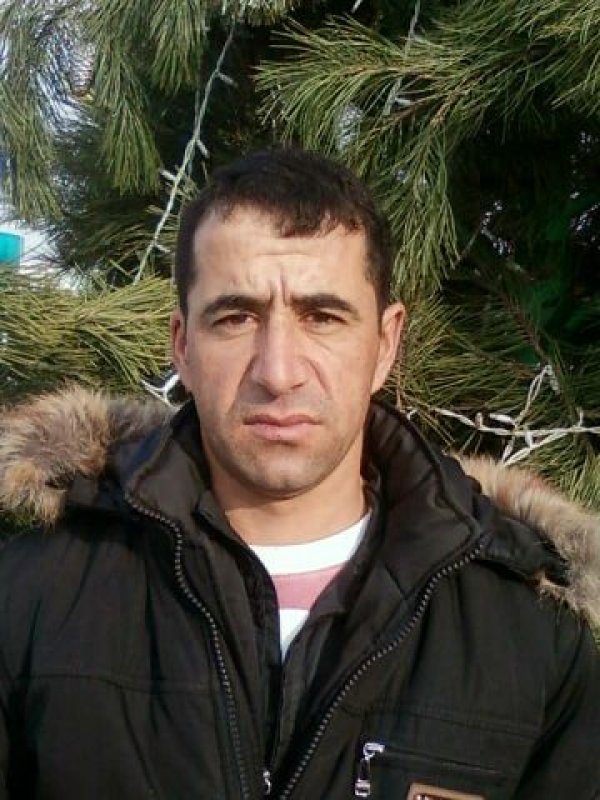 Знакомство. Фото. Нажмите, чтобы увеличить