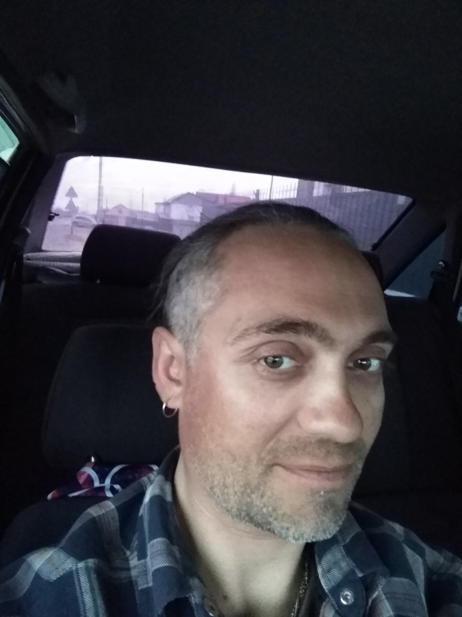 Знакомство. Фото. Нажмите, чтобы увеличить