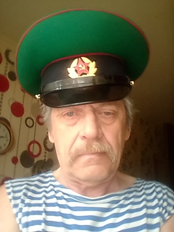 Знакомство. Фото. Нажмите, чтобы увеличить