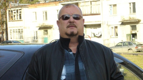 Знакомство. Фото. Нажмите, чтобы увеличить