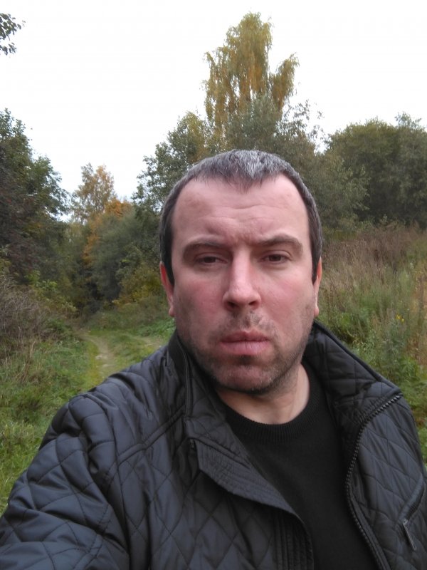 Знакомство. Фото. Нажмите, чтобы увеличить