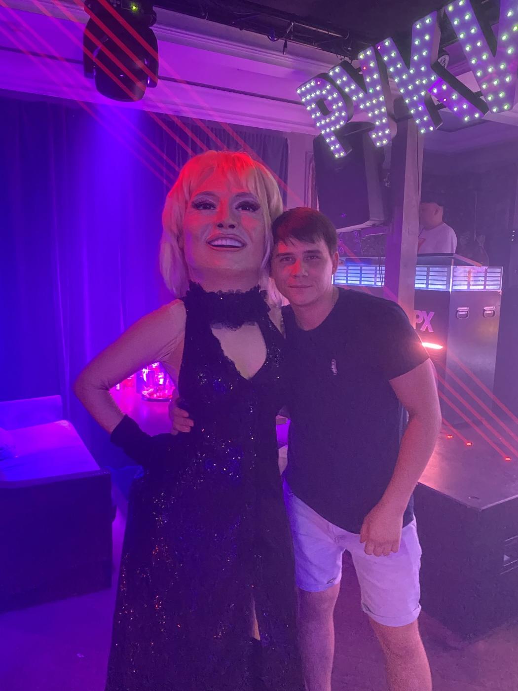 Фото девушка Эмиль