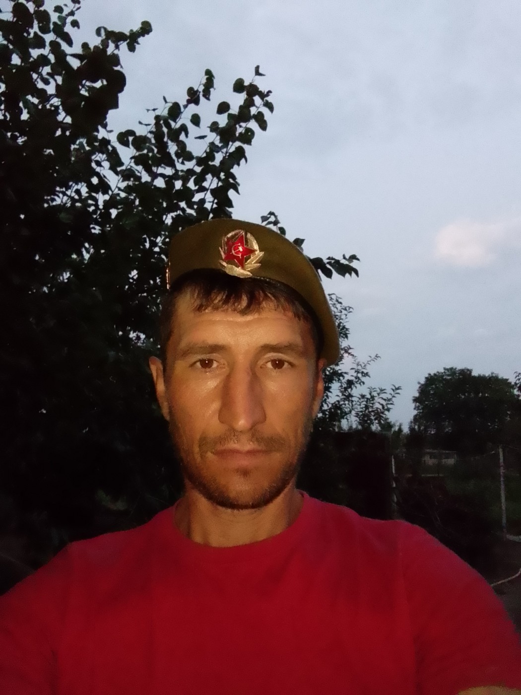 Знакомство. Фото. Нажмите, чтобы увеличить