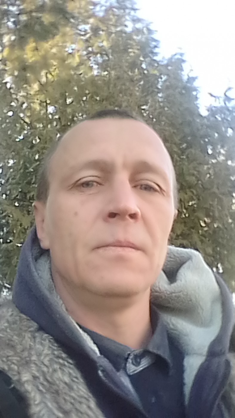 Знакомство. Фото. Нажмите, чтобы увеличить