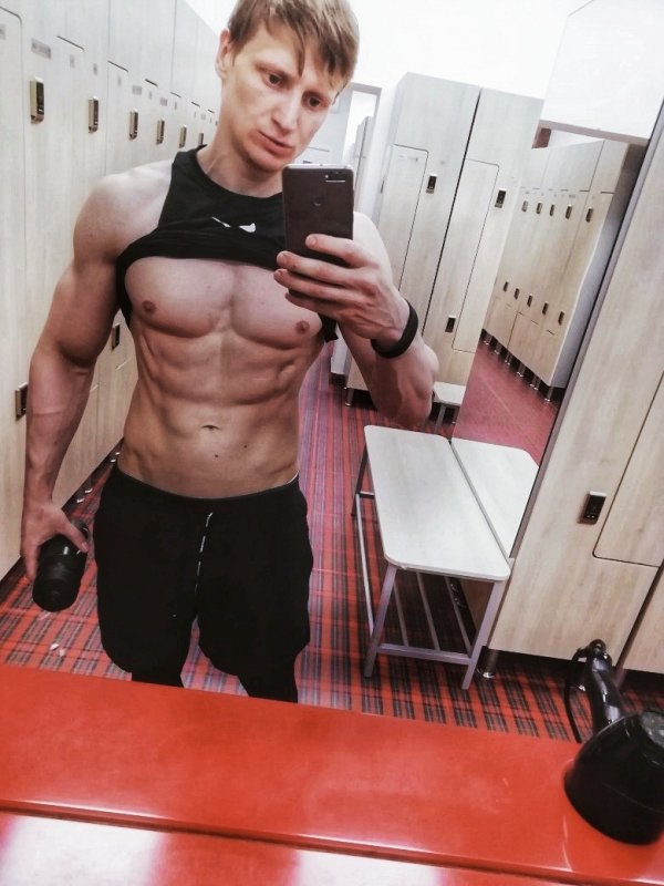 Знакомство. Фото. Нажмите, чтобы увеличить