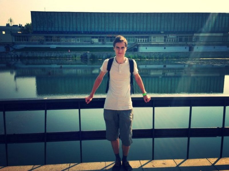 Знакомство. Фото. Нажмите, чтобы увеличить