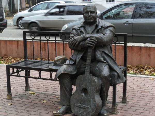 Знакомство. Фото. Нажмите, чтобы увеличить