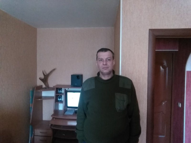 Знакомство. Фото. Нажмите, чтобы увеличить