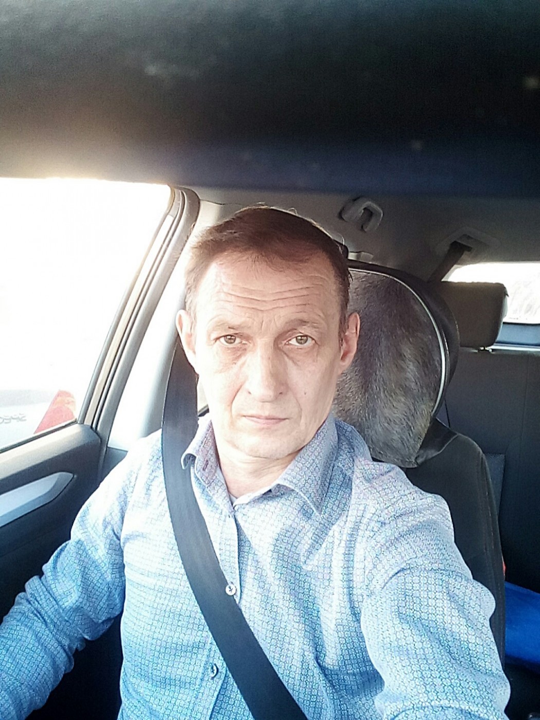 Знакомство. Фото. Нажмите, чтобы увеличить