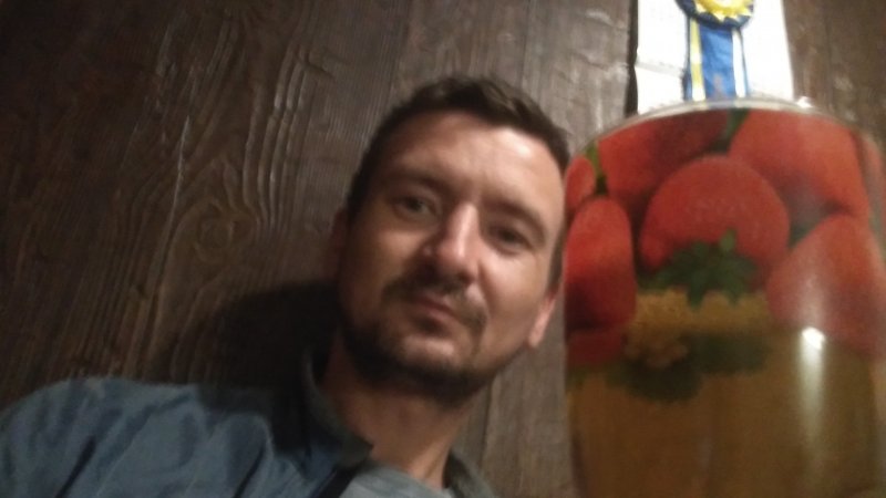 Знакомство. Фото. Нажмите, чтобы увеличить