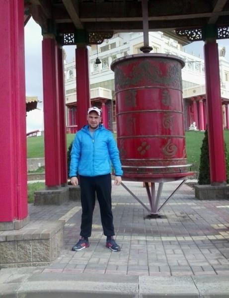 Знакомство. Фото. Нажмите, чтобы увеличить