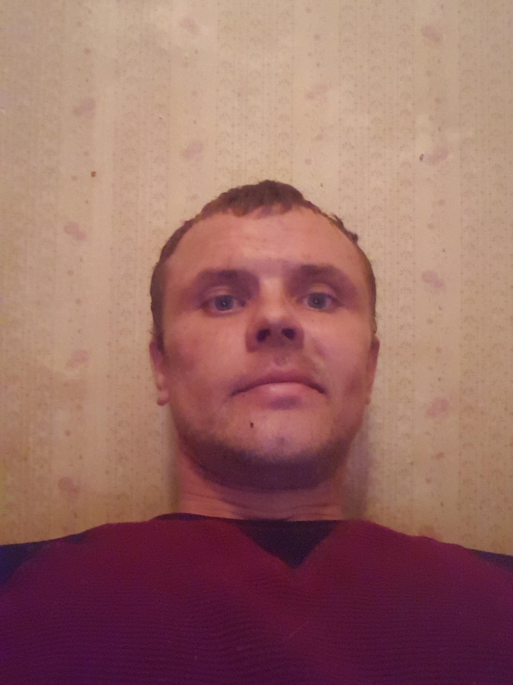 Знакомство. Фото. Нажмите, чтобы увеличить