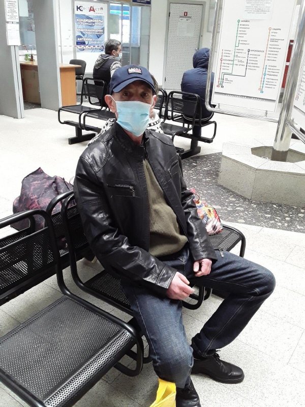 Знакомство. Фото. Нажмите, чтобы увеличить