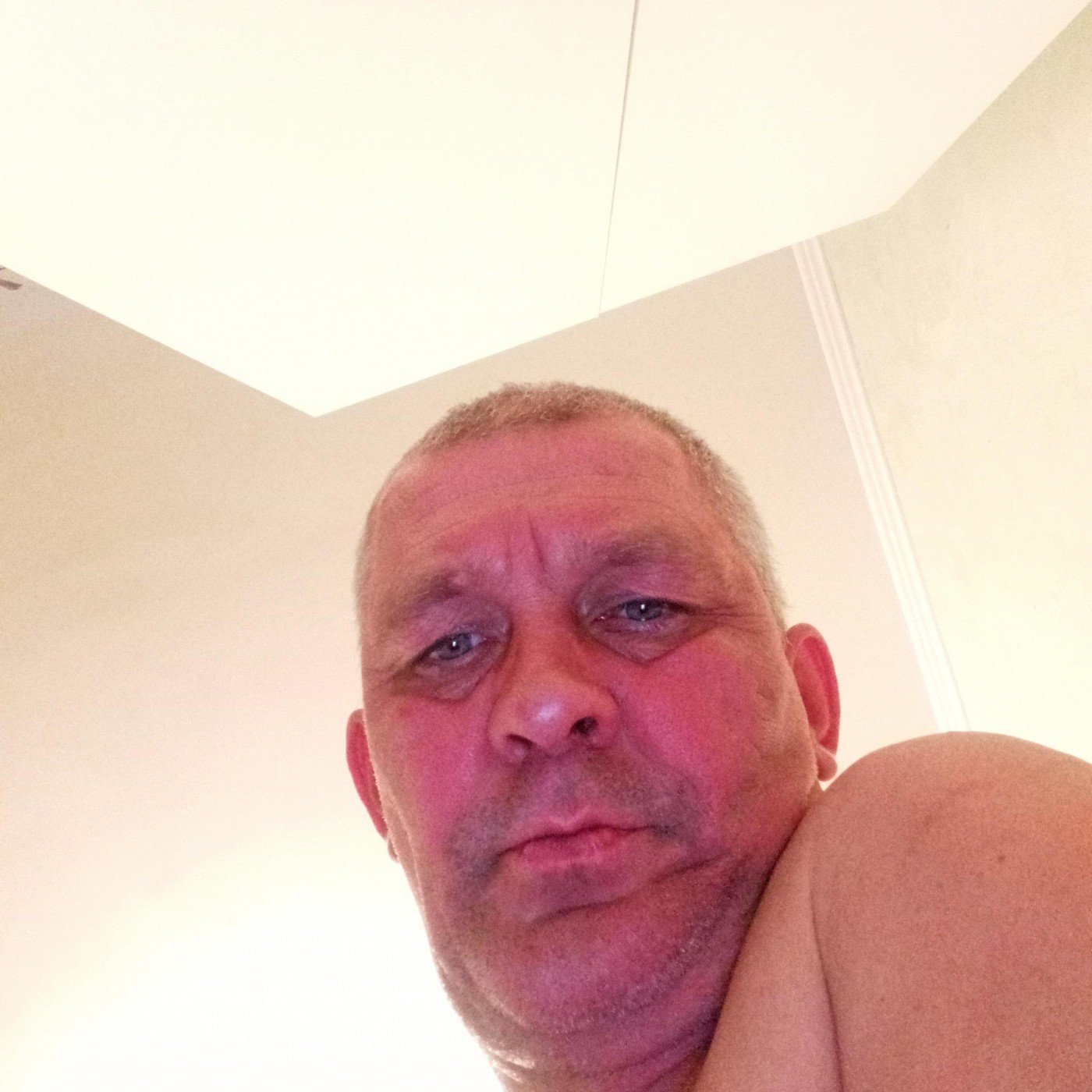 Знакомство. Фото. Нажмите, чтобы увеличить