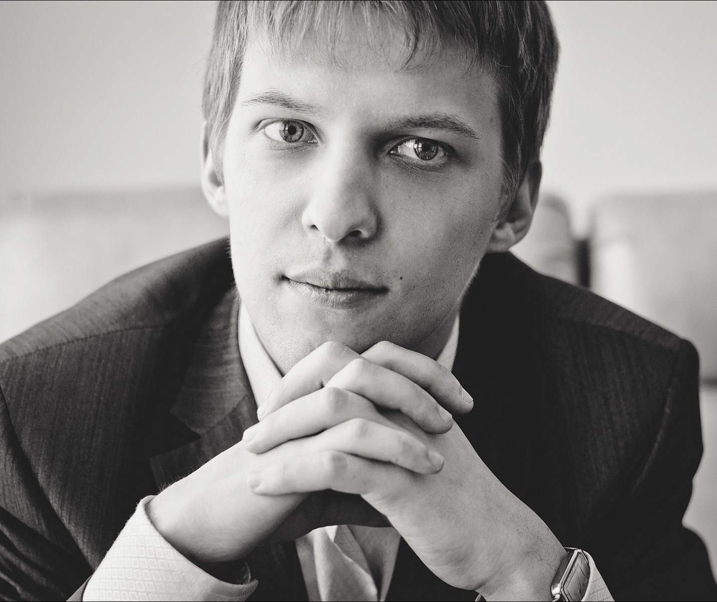 Знакомство. Фото. Нажмите, чтобы увеличить