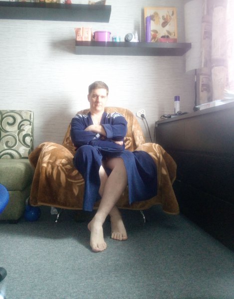 Знакомство. Фото. Нажмите, чтобы увеличить