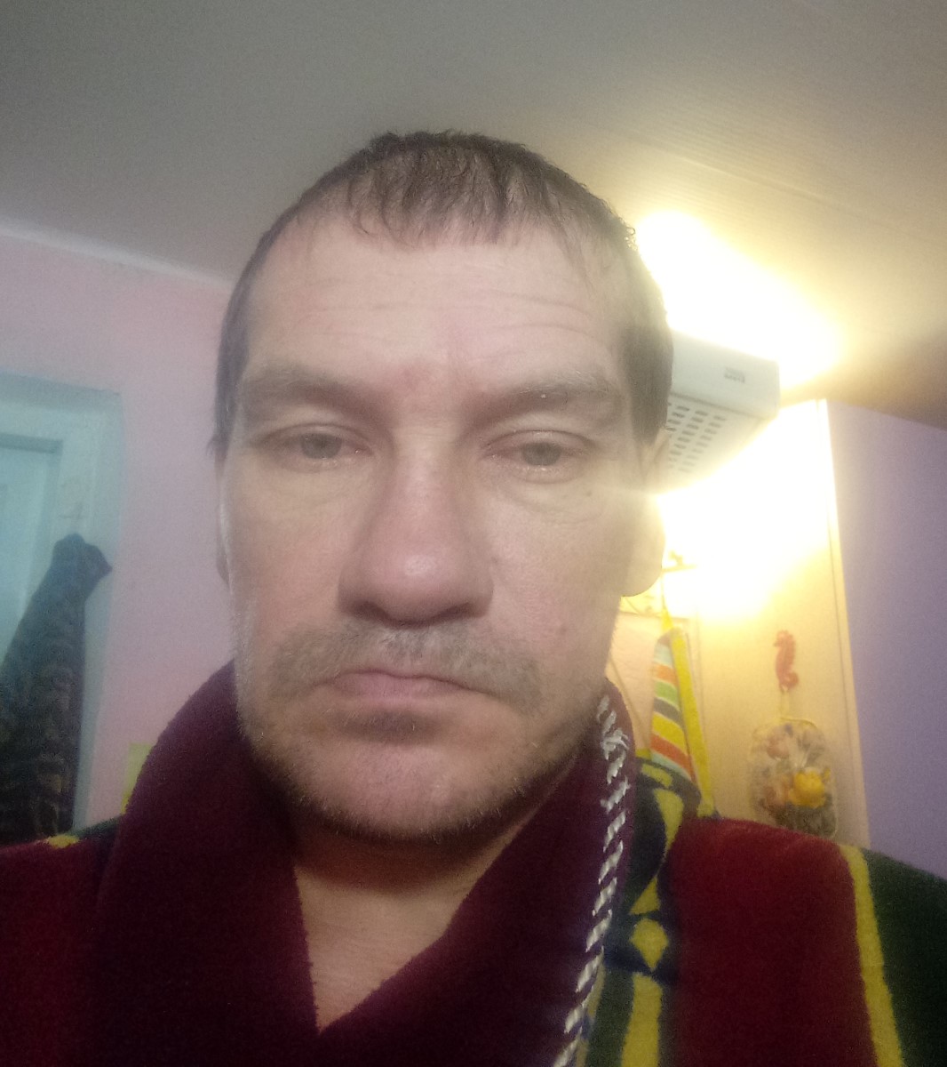 Знакомство. Фото. Нажмите, чтобы увеличить