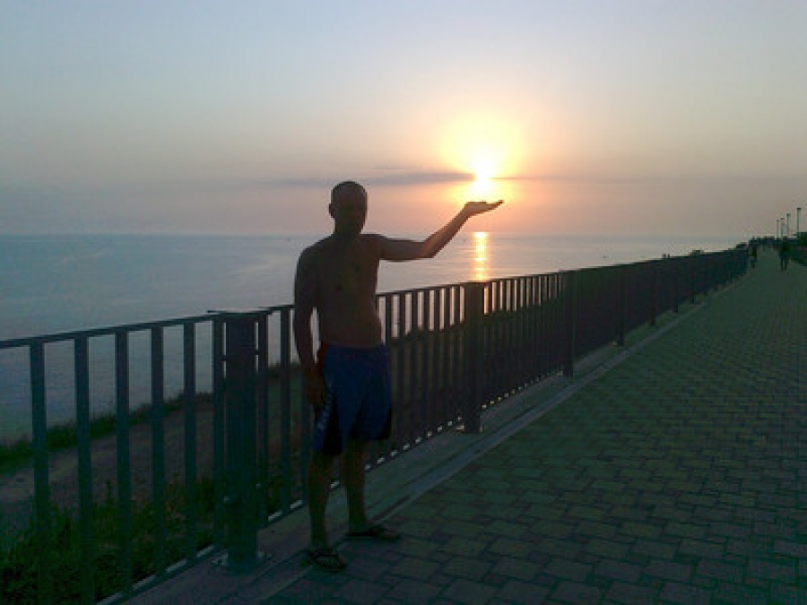 Знакомство. Фото. Нажмите, чтобы увеличить