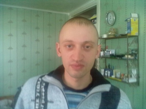 Знакомство. Фото. Нажмите, чтобы увеличить