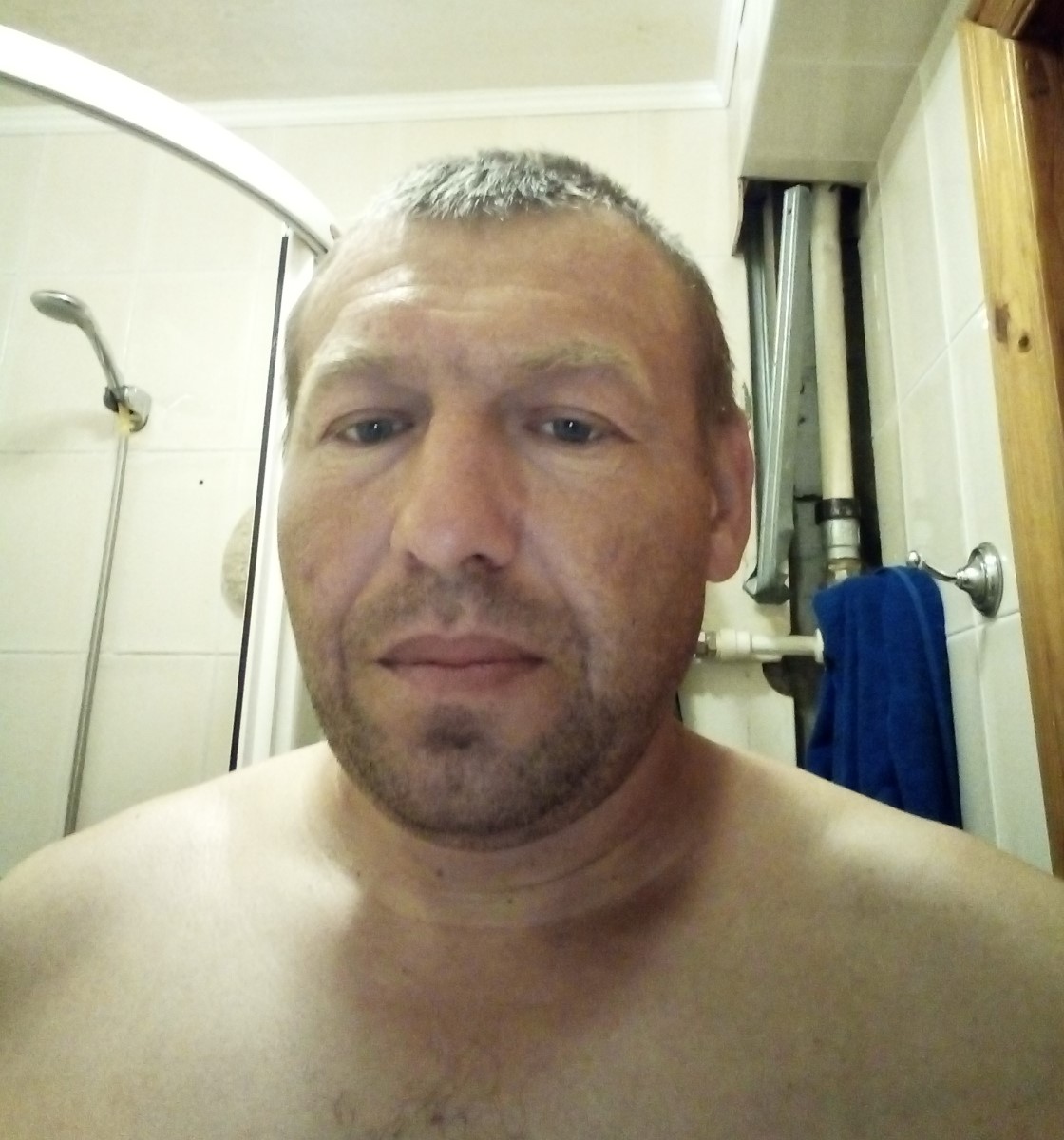 Знакомство. Фото. Нажмите, чтобы увеличить