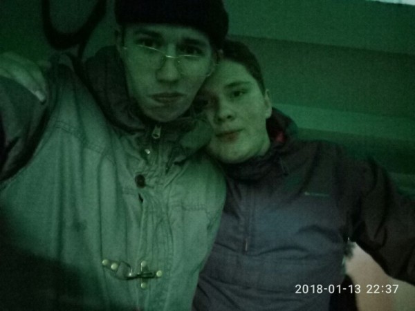 Знакомство. Фото. Нажмите, чтобы увеличить