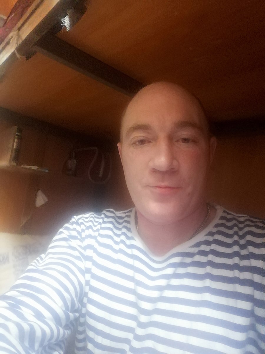 Знакомство. Фото. Нажмите, чтобы увеличить