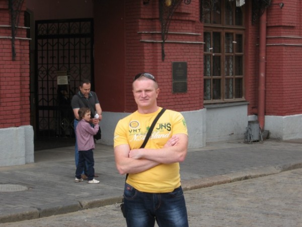 Знакомство. Фото. Нажмите, чтобы увеличить