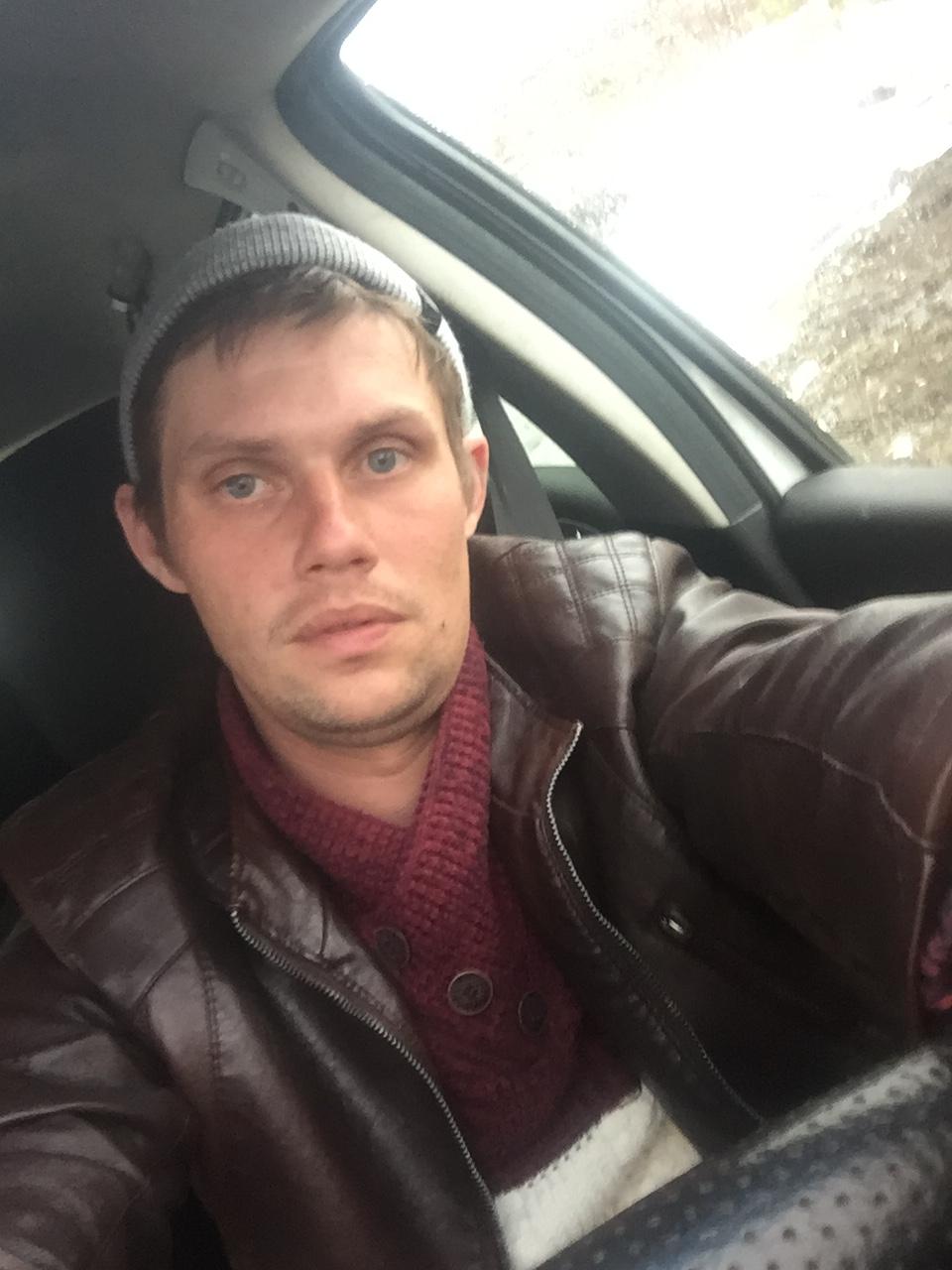 Знакомство. Фото. Нажмите, чтобы увеличить