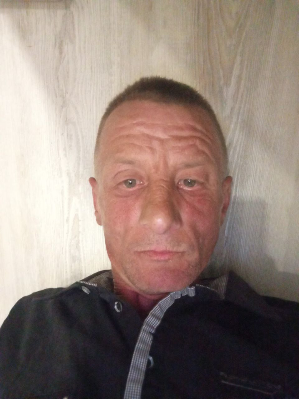 Хочу девушку. Валера