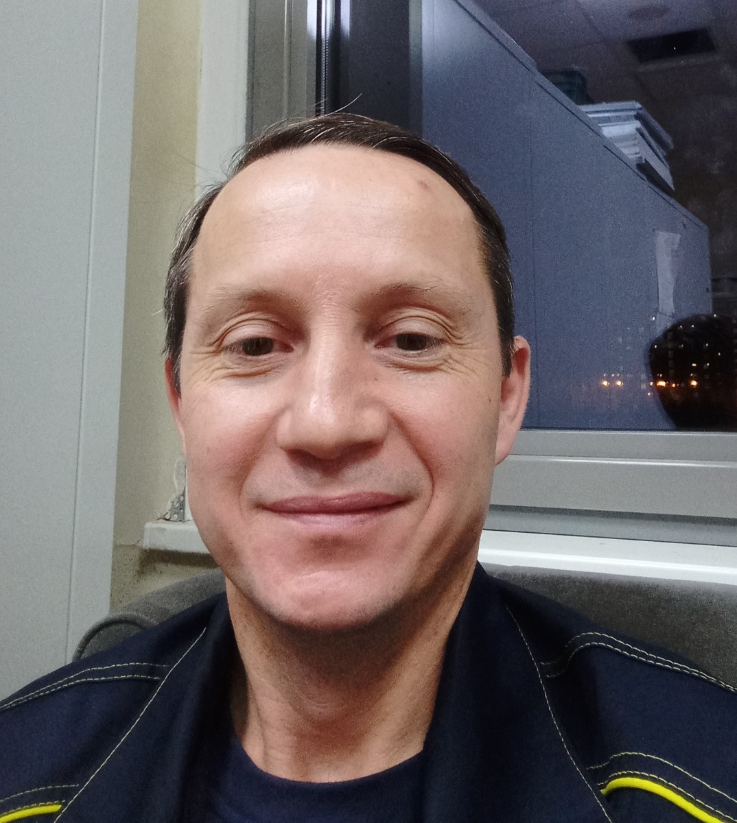 Знакомство. Фото. Нажмите, чтобы увеличить