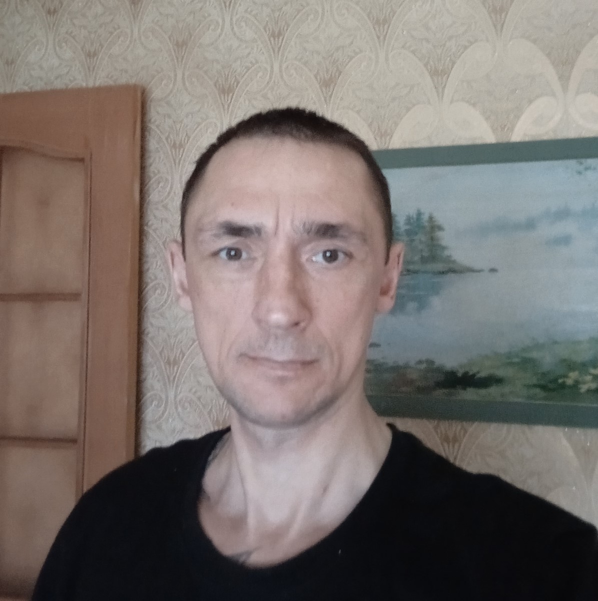 Знакомство. Фото. Нажмите, чтобы увеличить