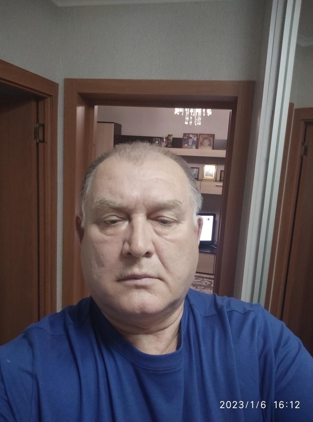 Знакомство. Фото. Нажмите, чтобы увеличить