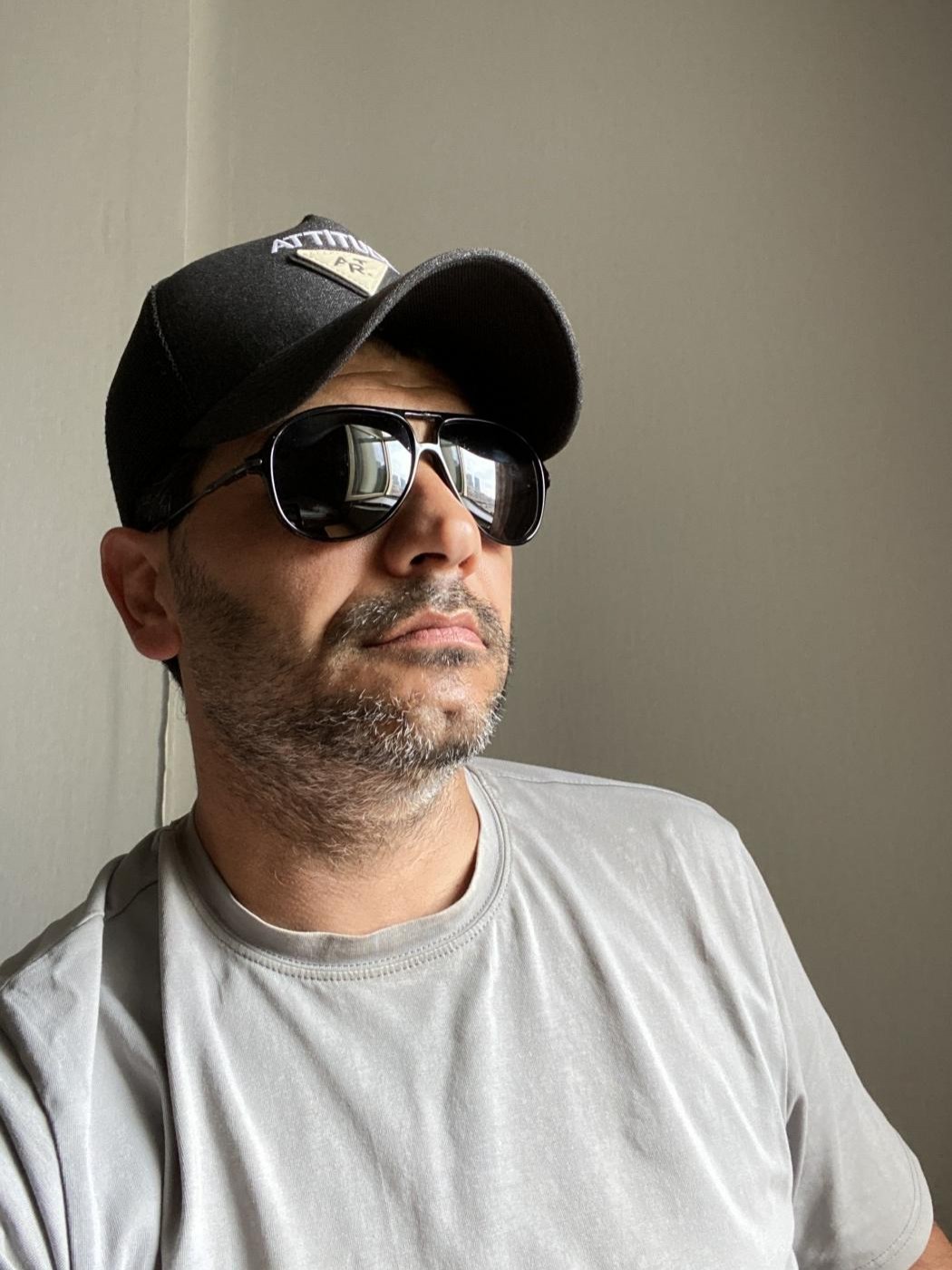 Фото девушка Рафаэль.